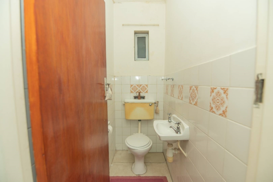 2 Bedroom Property for Sale in Humewood Eastern Cape